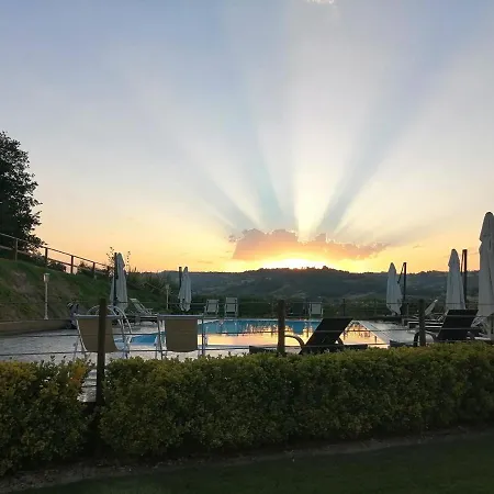 Casalfarano Vakantieboerderij Cupra Marittima