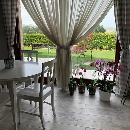 Casalfarano Alloggio per agriturismo