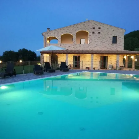 Casalfarano Vakantieboerderij *