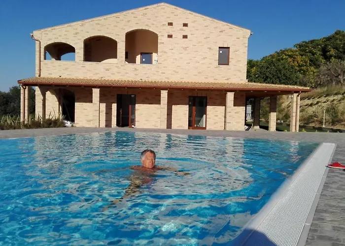 Casalfarano * Cupra Marittima